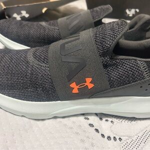 Under Armour Gray and orange UA Surge 3 Slip